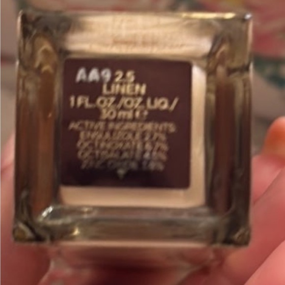 TOM FORD SHADE & ILLUMINATE SOFT RADIANCE foundation - Picture 7 of 10